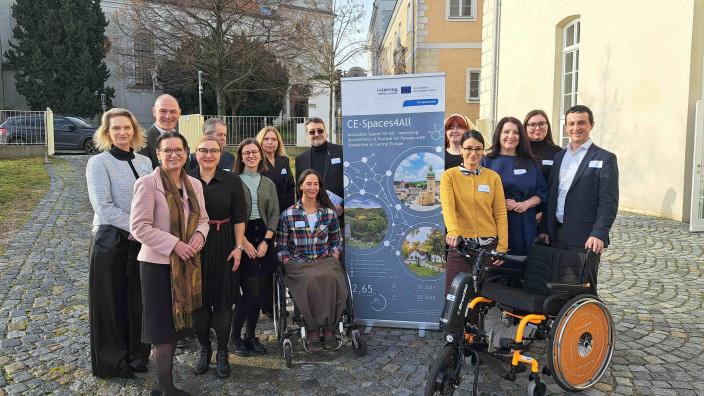 Česko-rakouský projektový tým na závěrečné konferenci v Retz (únor 2026)